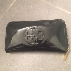 Tory Burch Patent Leather Wallet